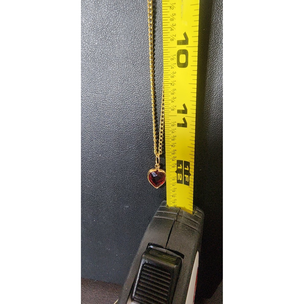 Gold Tone Red Heart Pendant Necklace Dainty Curb Chain‎ 23 Inch Jewelry - Picture 4 of 4